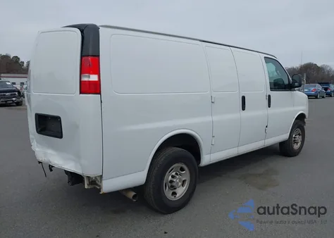 2023 Chevrolet Express Cargo Rwd 2500 Regular Wheelbase Wt from USA, damaged, VIN 1GCWGAFP8P1135697